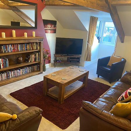 County Loft Penthouse Apartment Whitby Kültér fotó