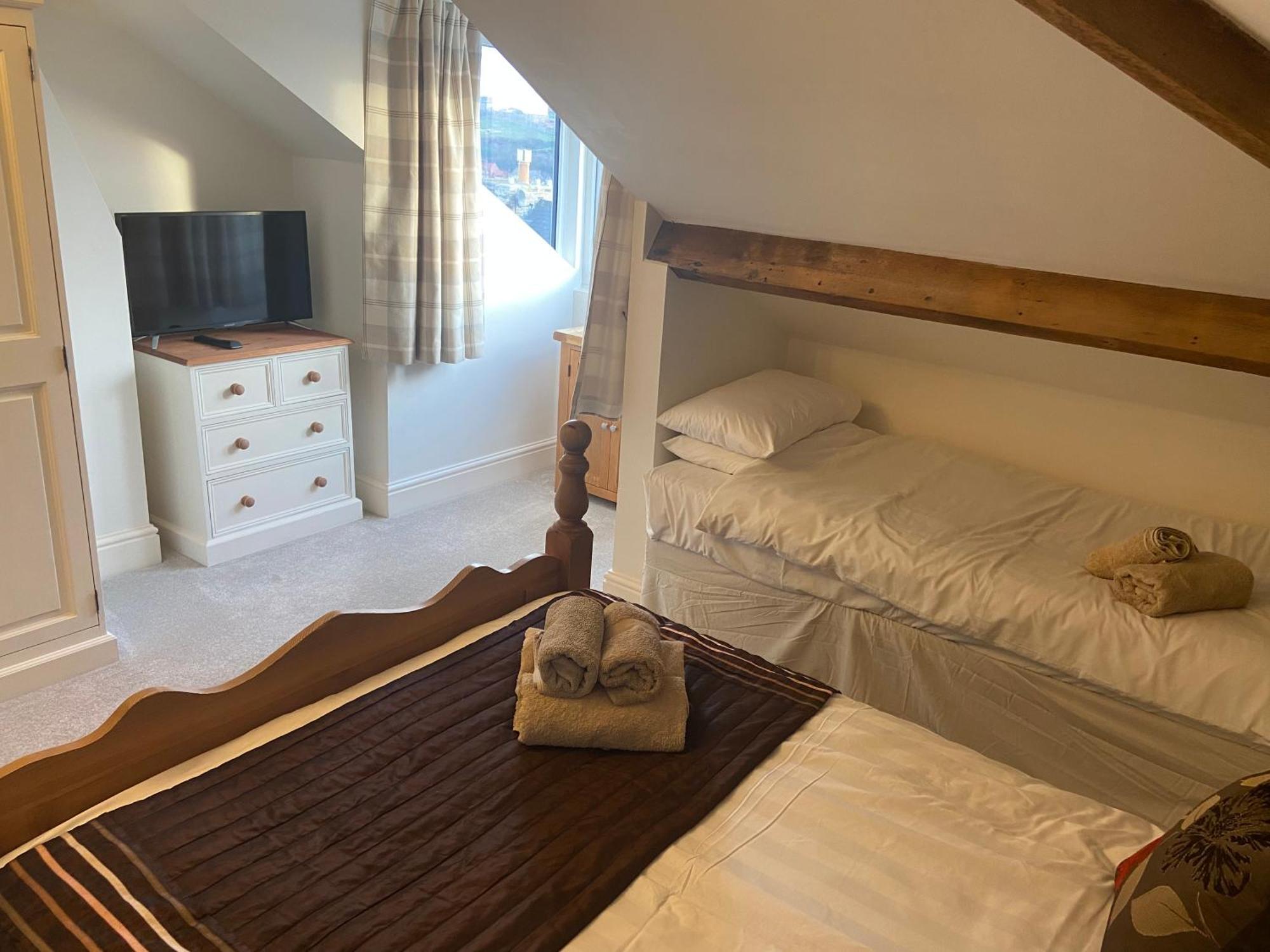 County Loft Penthouse Apartment Whitby Kültér fotó